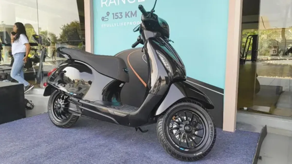 Bajaj Chetak 3001